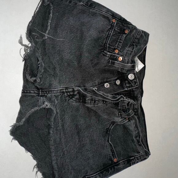 501 washed black 501 shorts sz 28 - Picture 4 of 4